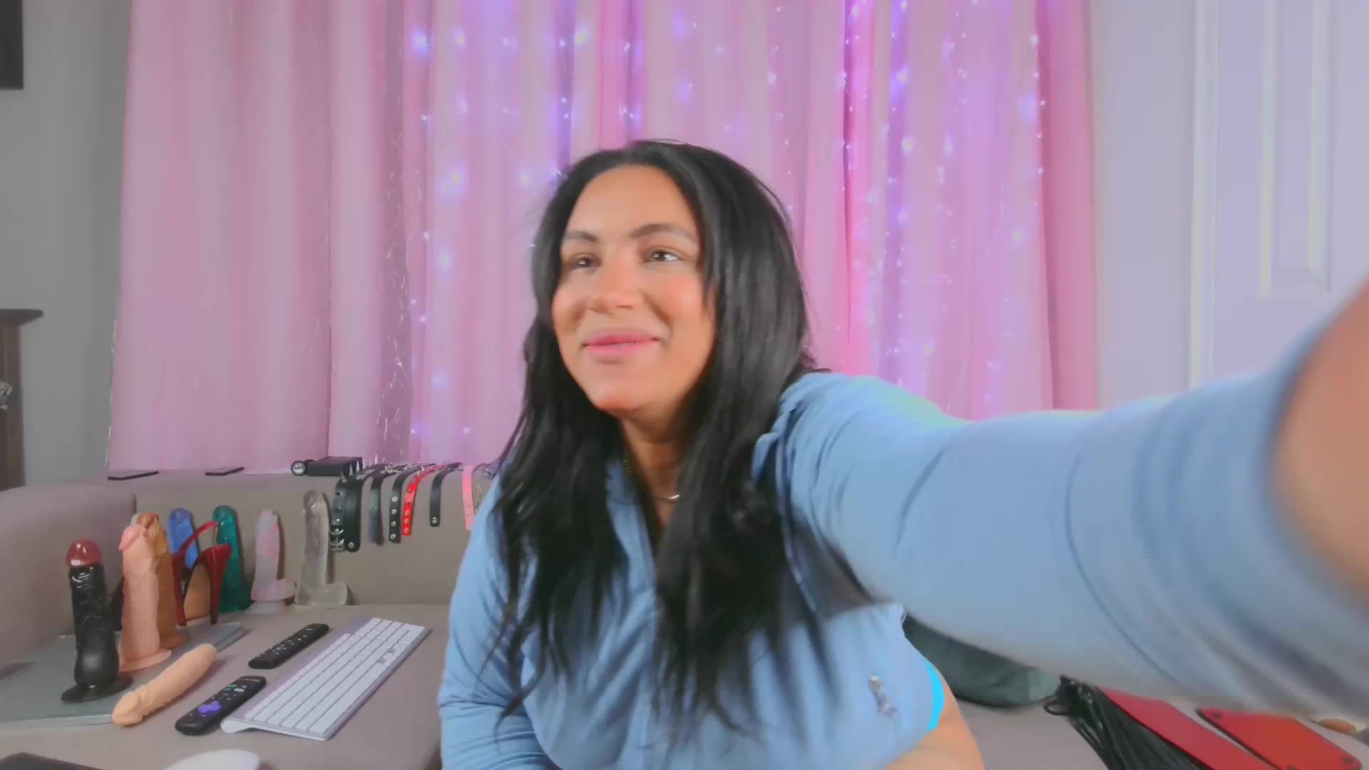 [23 May 21:59] Private Show - vídeo de la modelo de cam MeghanXO