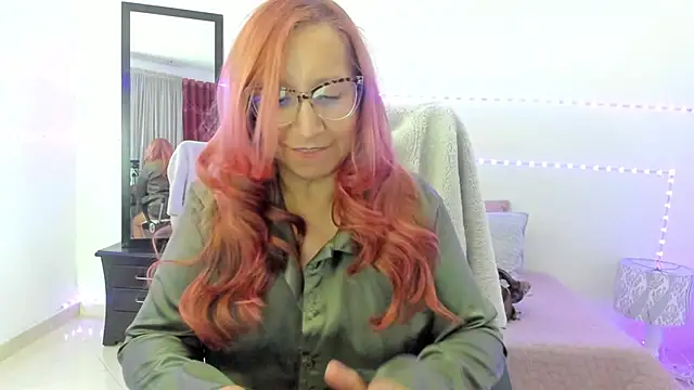 Mature Arrecha and Wet - Vídeo de vaalery_sweet, modelo de vídeos