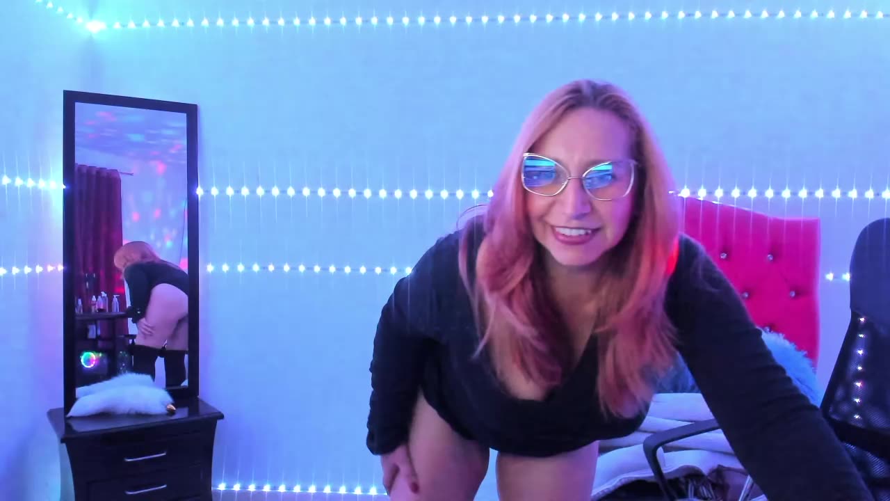 Madura, MILF, Fuck Pussy, Latina, Findom - βίντεο μοντέλου vaalery_sweet