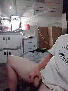 [4 Aug 15:06] Public Show - video by 420pussylickr cam model