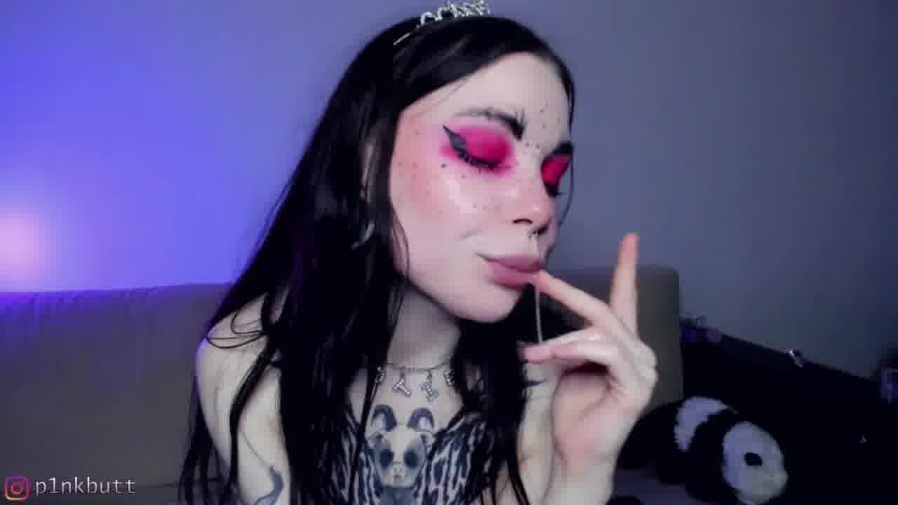 Hardcore saliva show - ক্যাম মডেল HelenGoat-এর ভিডিও