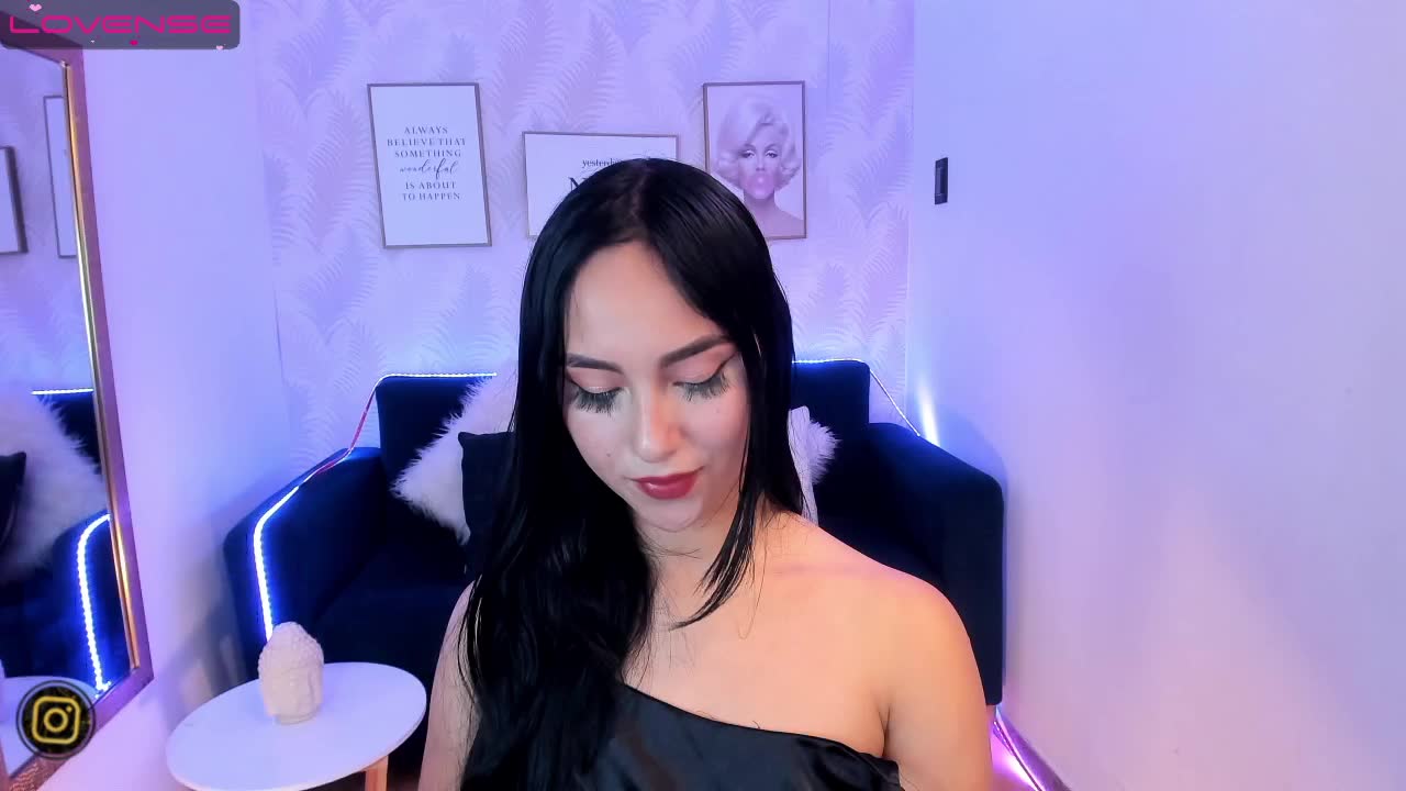 PLAY PUSSY - barbie_es 캠 모델의 동영상