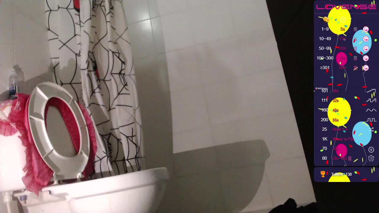 Bathroom - video by Daax_21 cam model