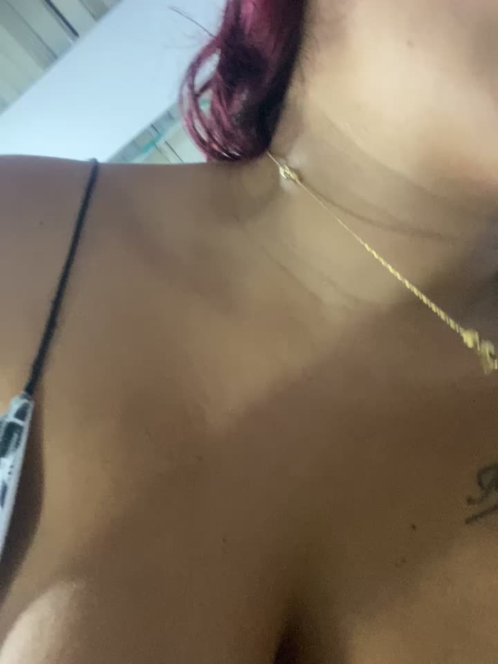 Pvt show!! Fuck pussy in doggy and riding ! — filmik MariBelle1, modela(-lki) na kamerkach