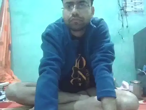 jerking while on cam - video by Desiboi4u cam model