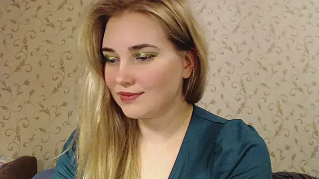 LONG STRIP DANCE. ASS. PUSSY. HUNGING TITS - video van mmmPinUpGirl cam-model