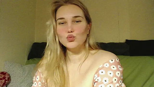 SEXY GIRL PLAYING WITH TITS AND PUSSY. DIRTY TALK. STOCKINGS - video van mmmPinUpGirl cam-model