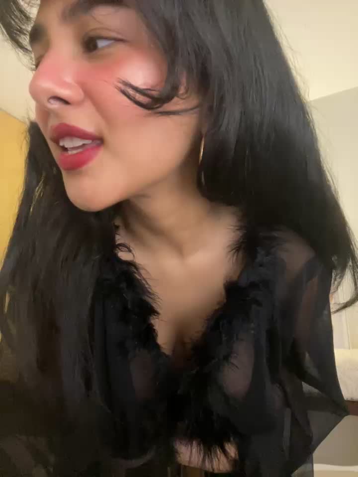 naked tease - xSelena adlı kamera modelinin videosu