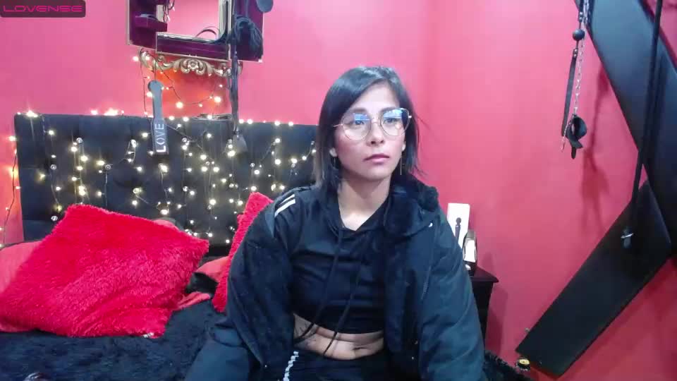 Privat Show - video by Sofynix cam model