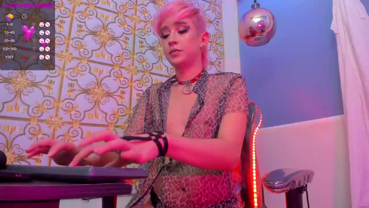 Private Show - vídeo de la modelo de cam Chris_boy_