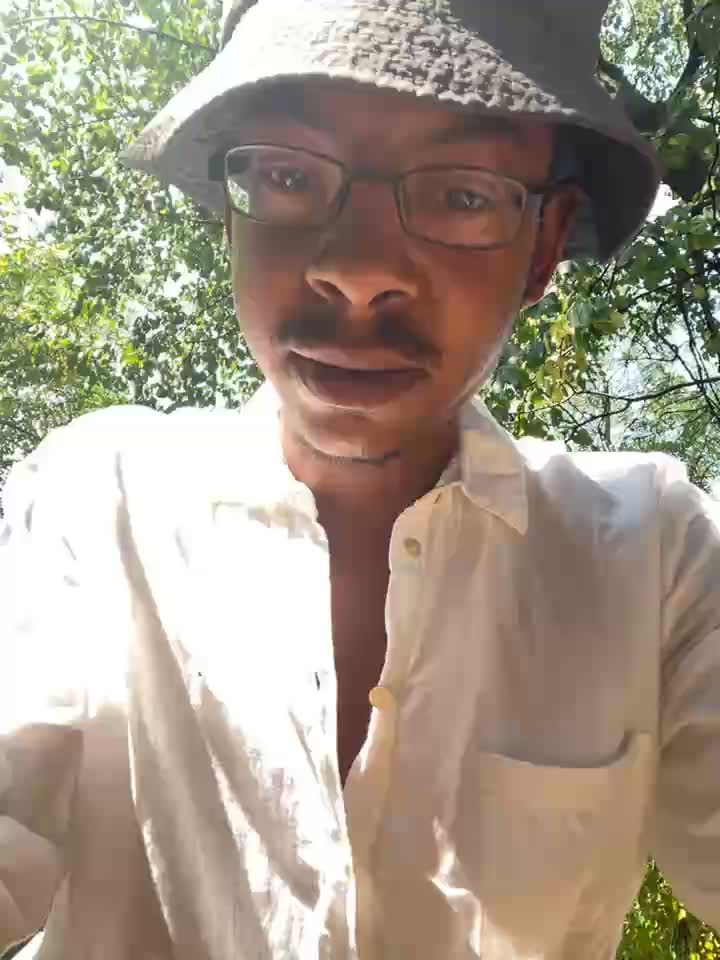 [25 Aug 14:34] Private Show - video by Xxcazzonero cam model