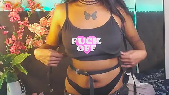 Sexy as can be - video di Delilah_Blazee modella di cam