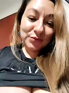 [18 Mar 23:06] Private Show – video od webkamerové modelky sakotodika