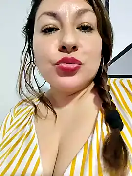 [19 May 00:16] Private Show – video od webkamerové modelky sakotodika