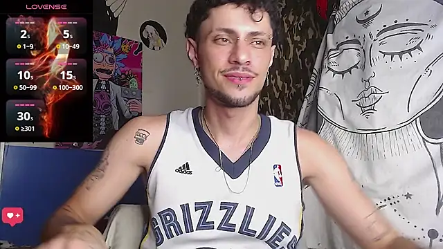 Ass play - video by Apolo_S cam model