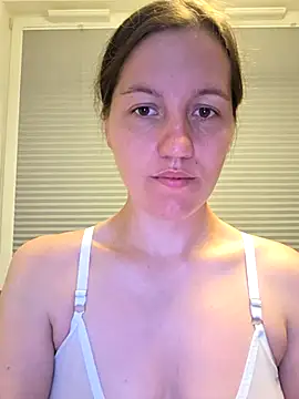 [10 Jul 21:49] Private Show: striptease, show asshole