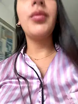 Come and play with me - vidéo du modèle de showcams Hannahoff