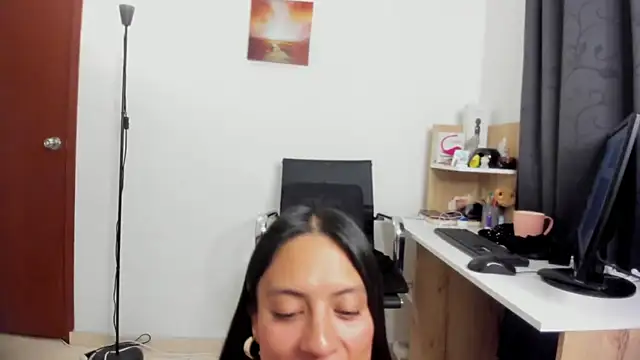 [7 Aug 22:03] Private Show