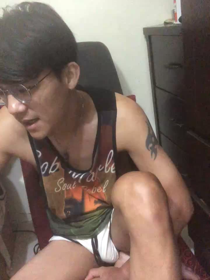 露臉[14 Aug 18:46] Private Show - video của người mẫu cam Canto__