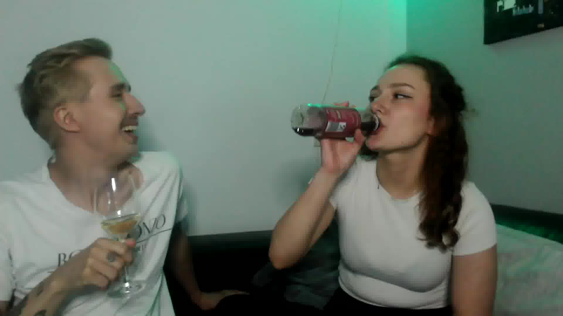 Erste Privatshow wird richtig versaut
