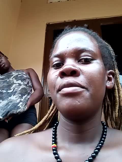 [11 Oct 09:12] Private Show - Vídeo de holygrail001, modelo de vídeos