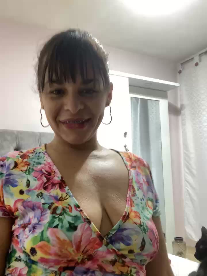 Sexy showroom - vídeo de Kataliina