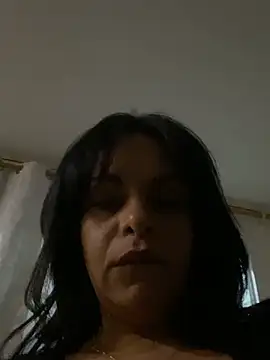 LIVING ROOM MAKE CREAMY PUSSY