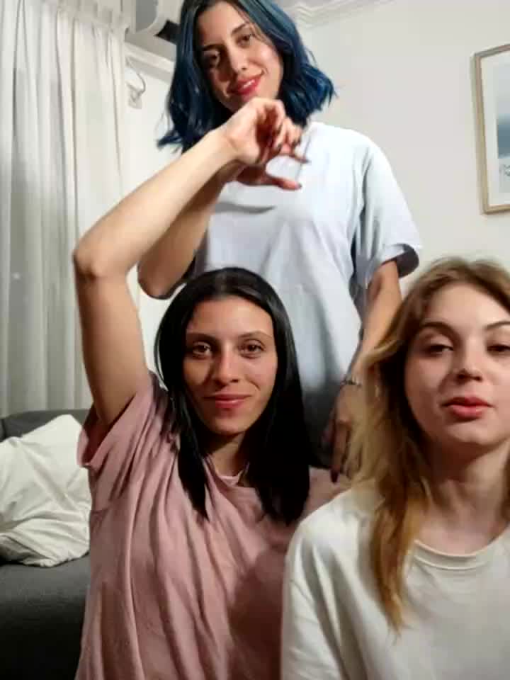 colaboration whith saralatina and lynscream - video Elnonoykeila77 kameramallilta
