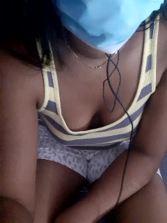 Talk - vidéo du modèle de showcams Chathuri22