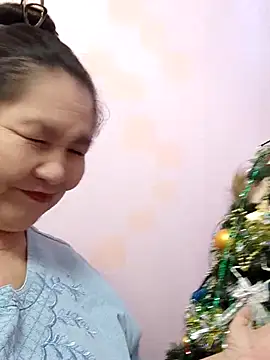 Happy new year!!! - vídeo de la modelo de cam Zulfiya_Bruce