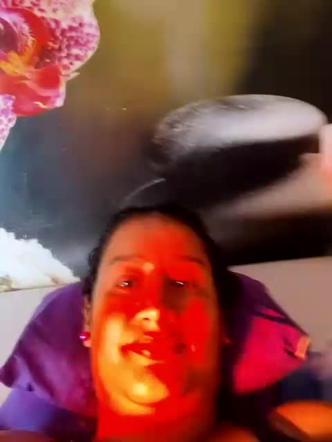 [4 Oct 09:10] Private Show - video by keilymadam cam model