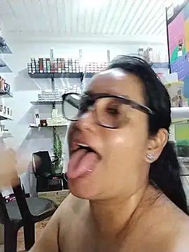 The customer gives me cum in my face.