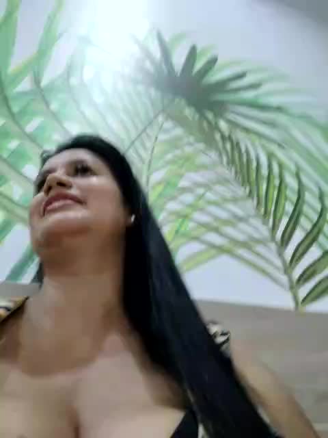 [5 Aug 20:38] Private Show - video by keilymadam cam model