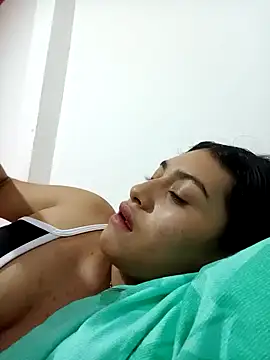 [16 May 16:31] Private Show - video by annie-19 cam model