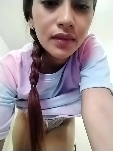 [25 Apr 11:01] Private Show - video by annie-19 cam model