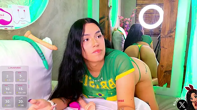 MY SMALL DICK IS HARD 🍆