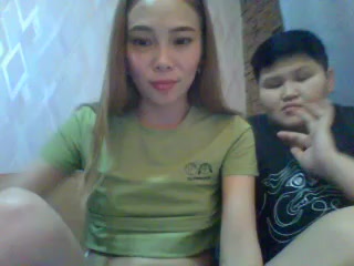 naked play with pussy - video Cute-Couple18 kameramallilta