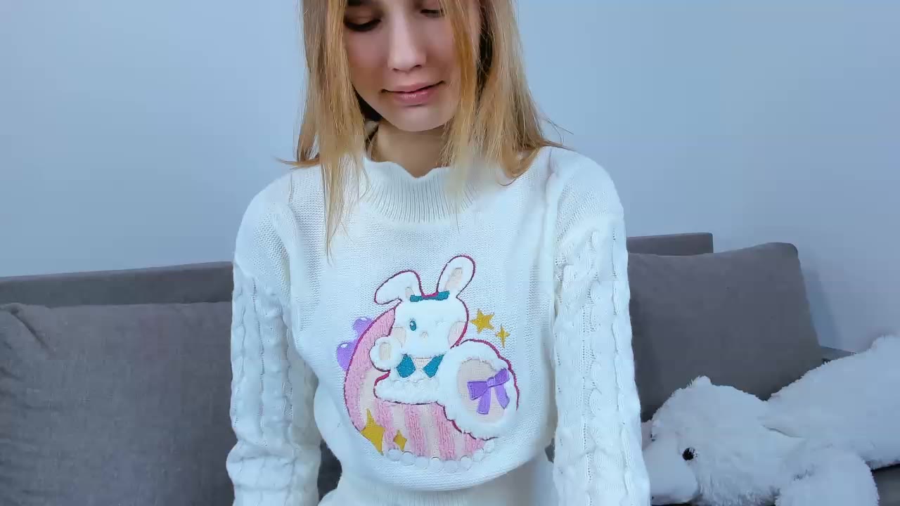 A girl rides a dick pvt - video od modelky/modela elikako