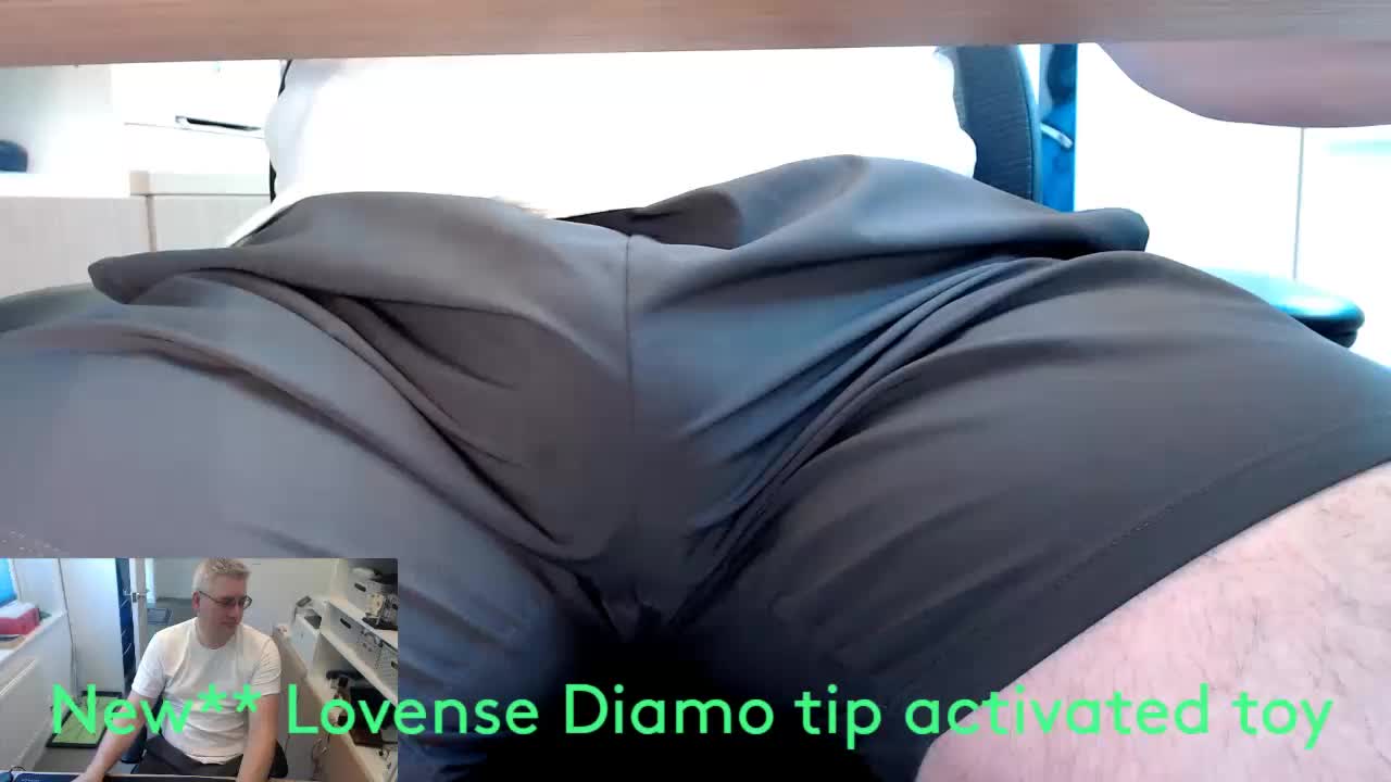 [11 Aug 11:32] Private Show - vídeo de la modelo de cam RicRockhard