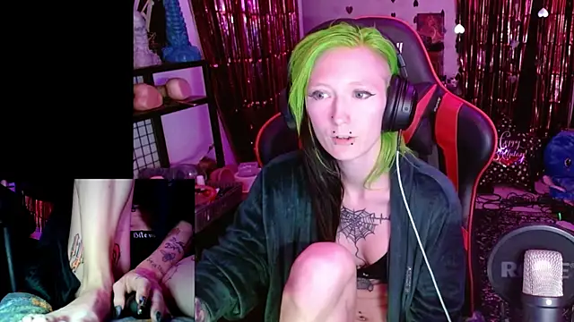 [28 Dec 23:35] Private Show－カメラキャストのalicewonder09の動画