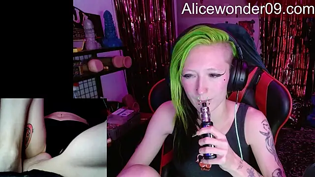 Torso ride/creamy dildo play (Pvt show)－カメラキャストのTwisted_Aliceの動画