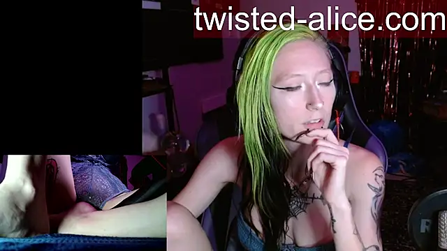 Strip tease/dildo play (Pvt show)