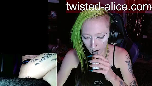 Fingering (Pvt show)－カメラキャストのTwisted_Aliceの動画