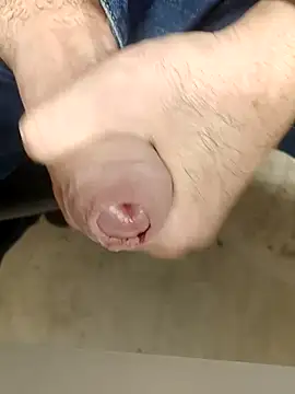 [8 Jan 21:18] Public Show - Keimax79 캠 모델의 동영상