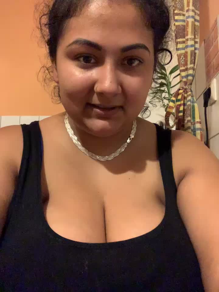 Private Show– Madsion23 kameramodell videója