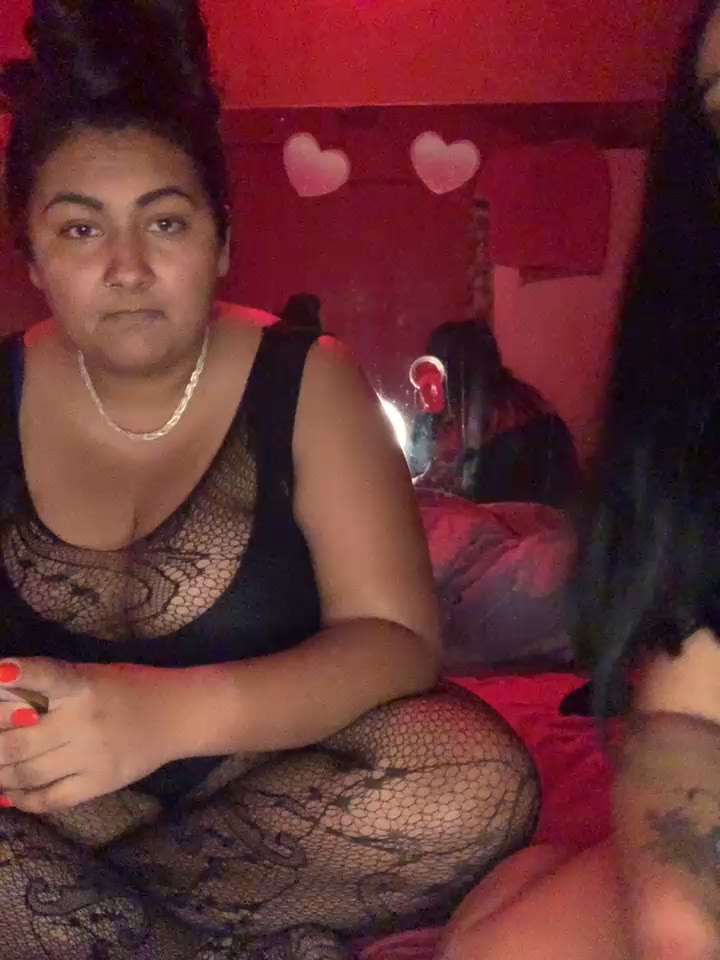 Barátnőmmel puncik– Madsion23 kameramodell videója