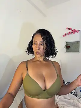 [3 Jun 18:21] Private Show