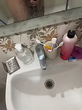 [5 Mar 02:11] Private Show - video av bigdiiiickkk cam-modell