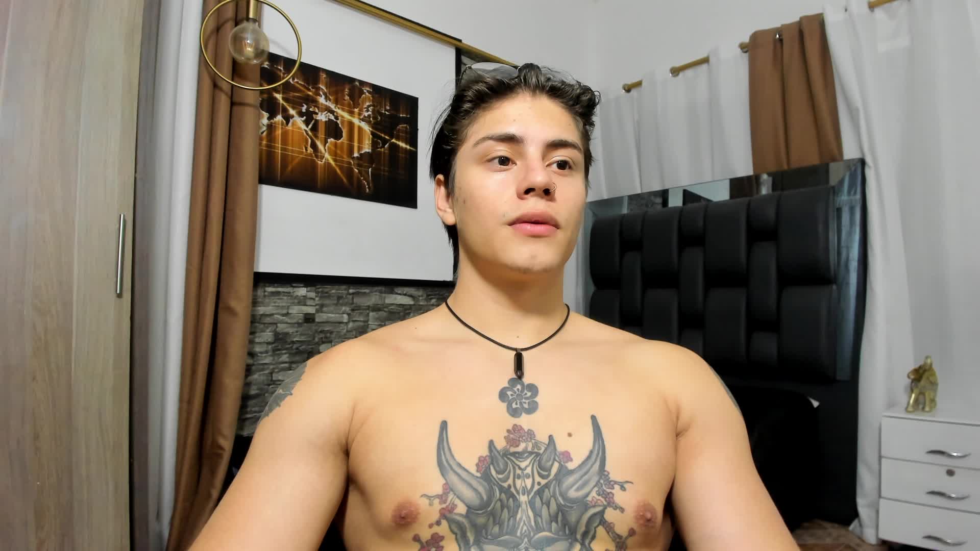 my ass in doggy – video od webkamerové modelky Giordano_Russo