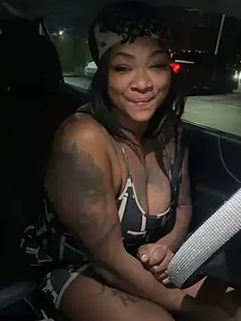 Private Show  - Public stranger flashing and tit ratings!! 👀👀 - ক্যাম মডেল HaloRodeoLover2-এর ভিডিও